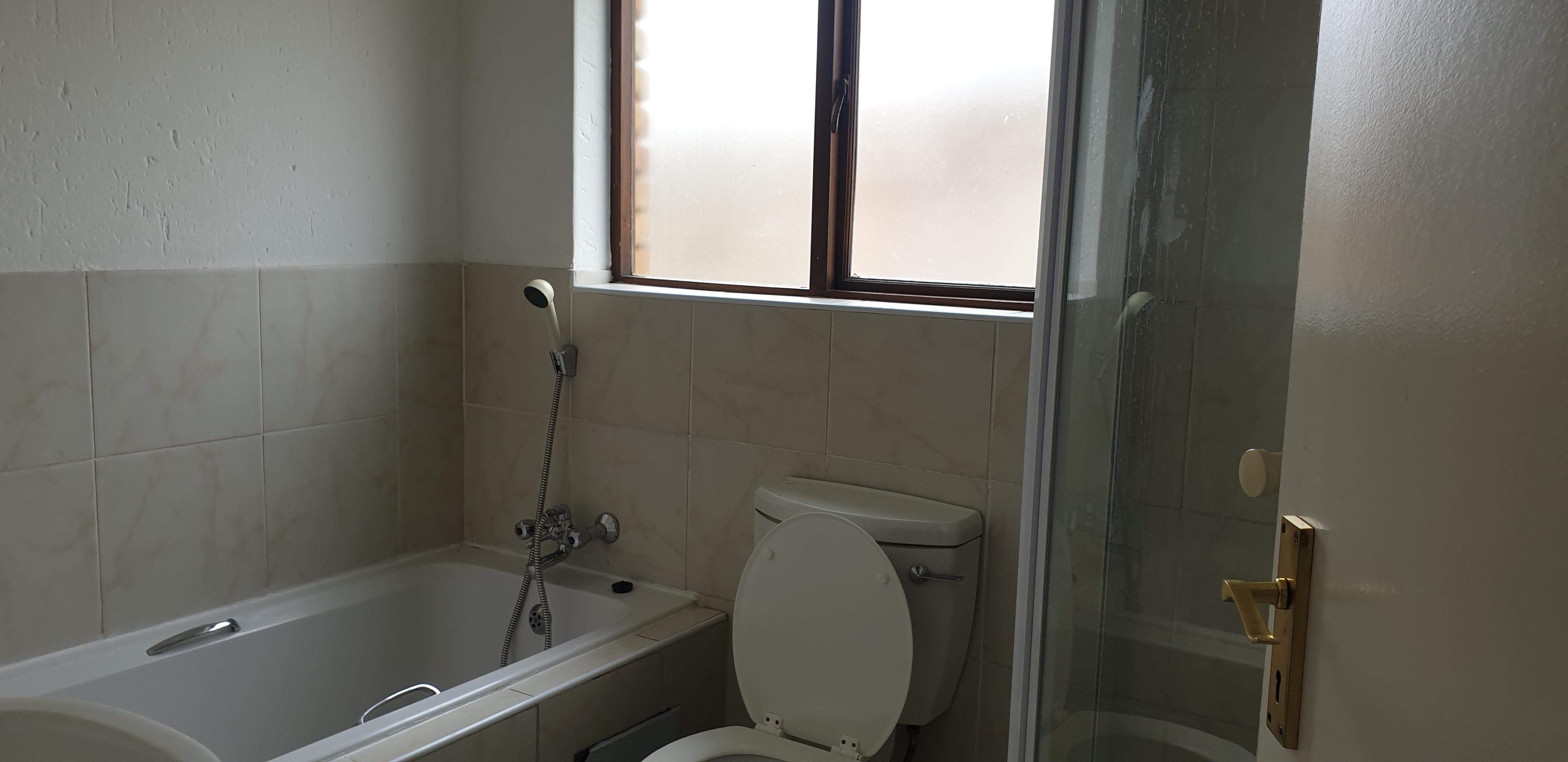 2 Bedroom Property for Sale in Helderwyk Gauteng