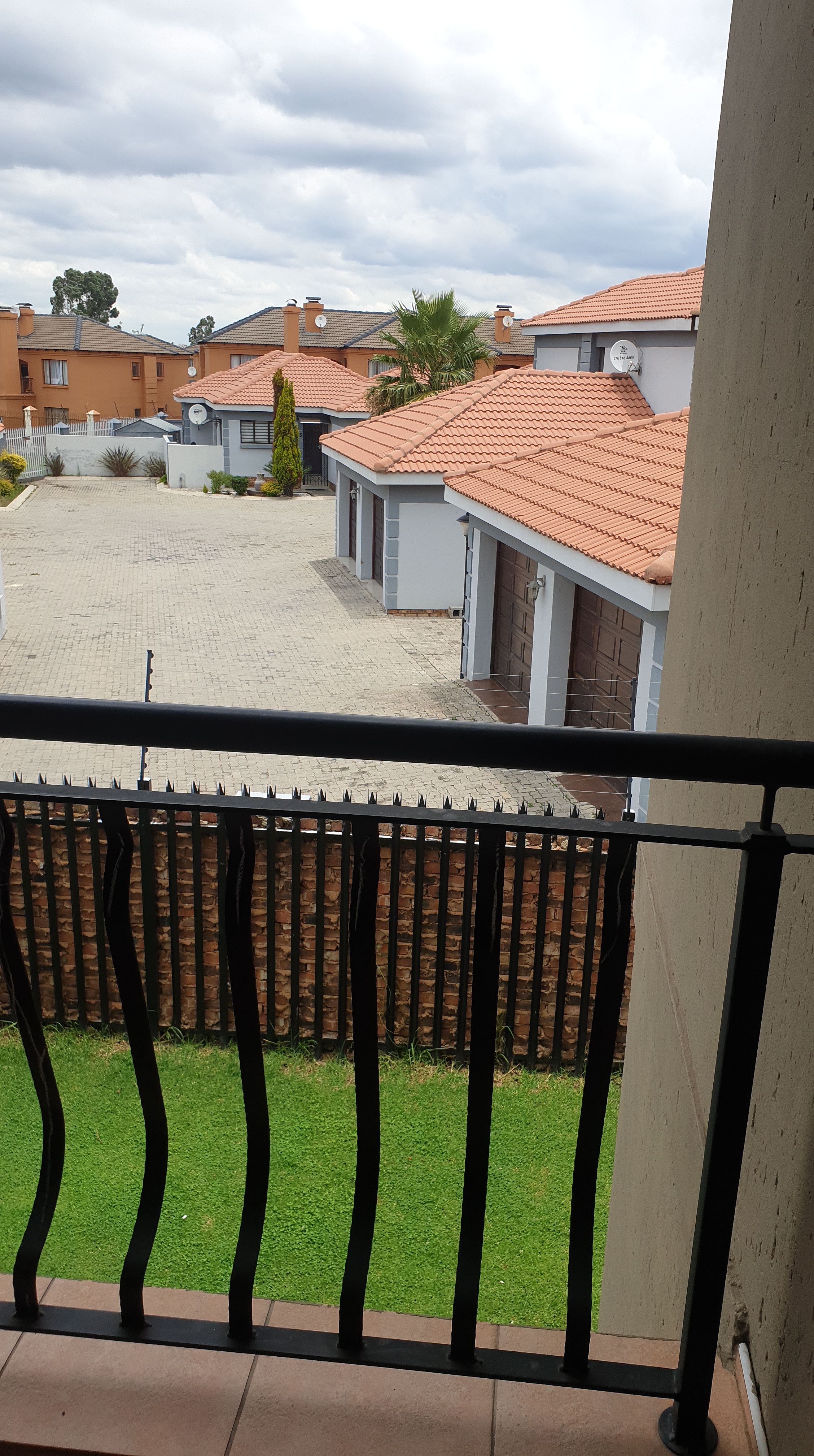 2 Bedroom Property for Sale in Helderwyk Gauteng