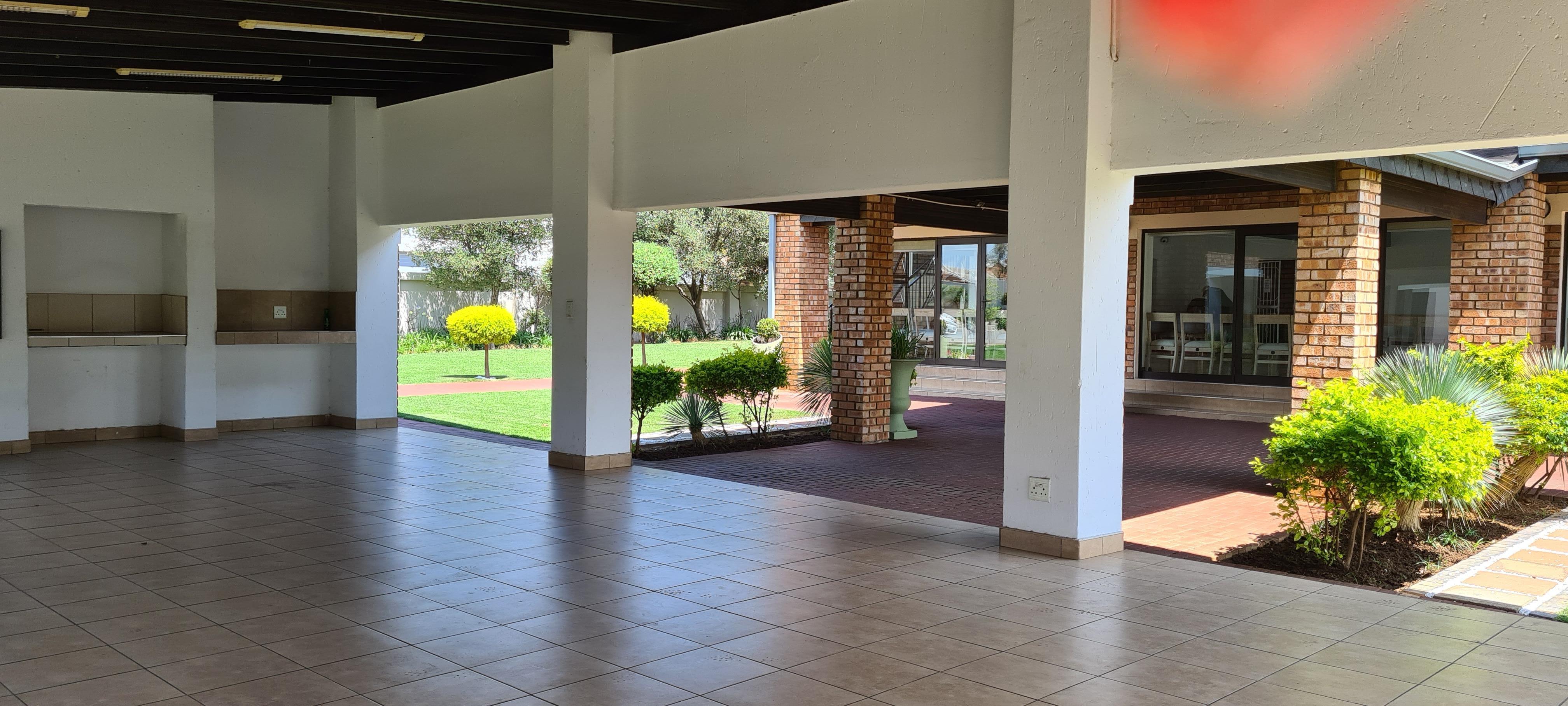 2 Bedroom Property for Sale in Helderwyk Gauteng