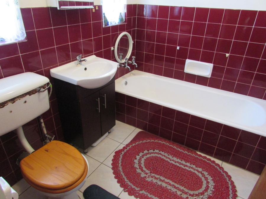 3 Bedroom Property for Sale in Greenhills Gauteng