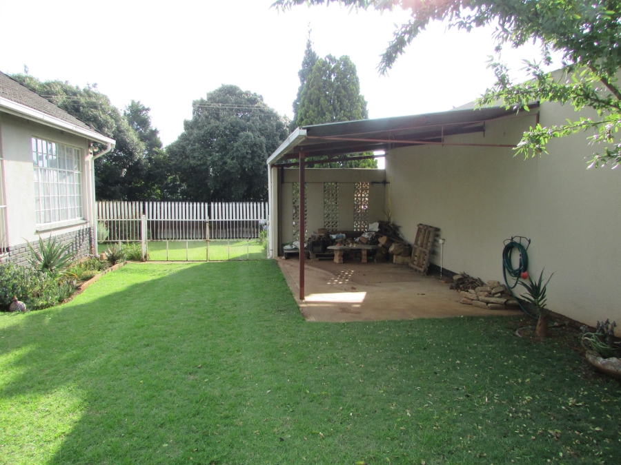 3 Bedroom Property for Sale in Greenhills Gauteng