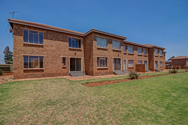 1 Bedroom Property for Sale in Krugersrus Gauteng
