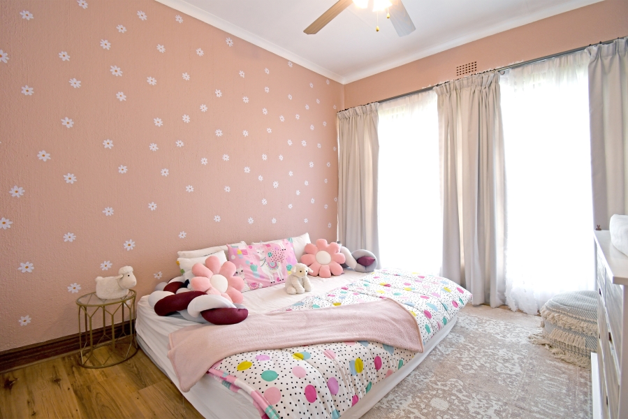 5 Bedroom Property for Sale in Northcliff Gauteng