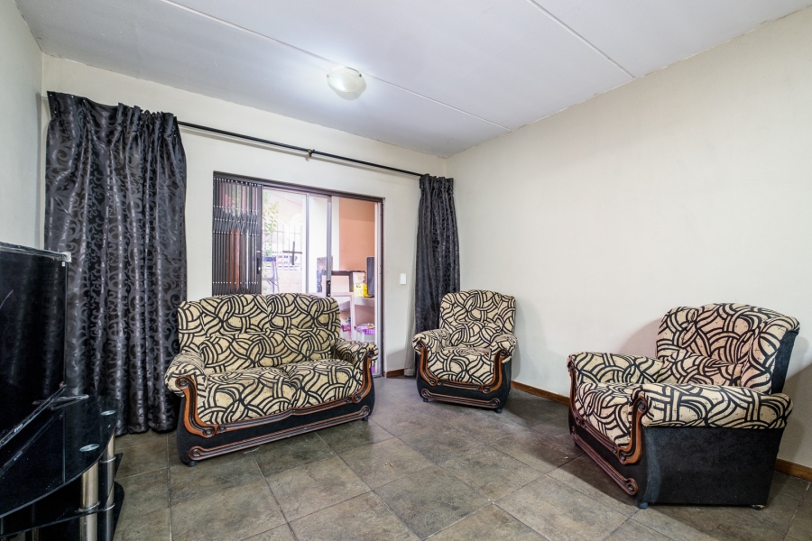 2 Bedroom Property for Sale in Sundowner Gauteng