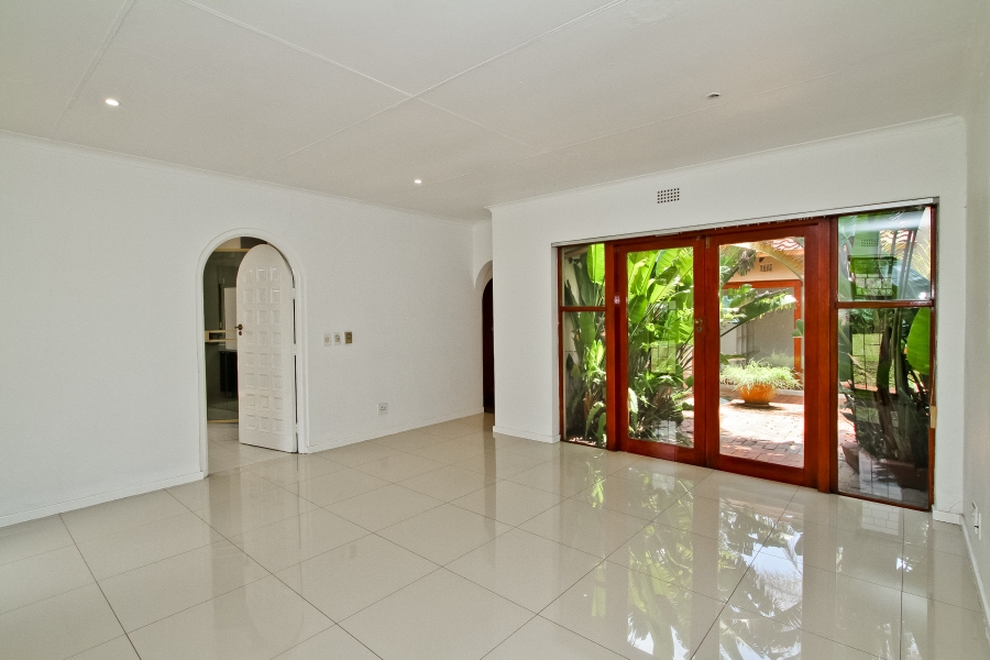 5 Bedroom Property for Sale in Morningside Manor Gauteng