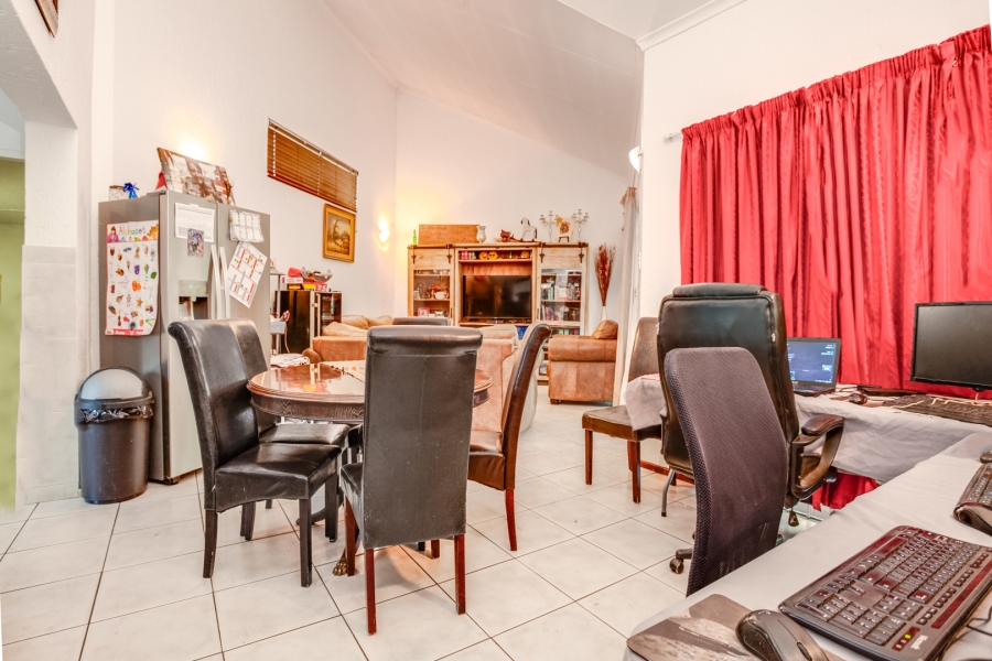 To Let 3 Bedroom Property for Rent in Craigavon Gauteng