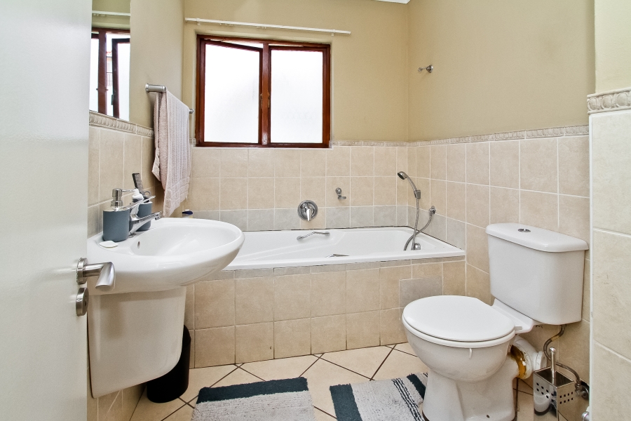 2 Bedroom Property for Sale in Rivonia Gauteng