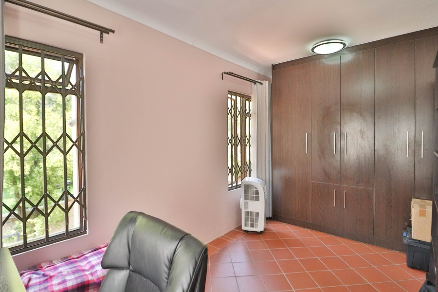 3 Bedroom Property for Sale in Woodmead Gauteng