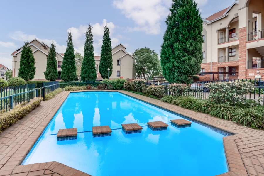 2 Bedroom Property for Sale in Bryanston Gauteng