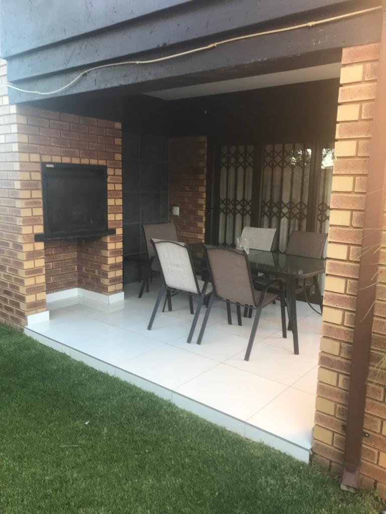 To Let 3 Bedroom Property for Rent in Pomona Gauteng