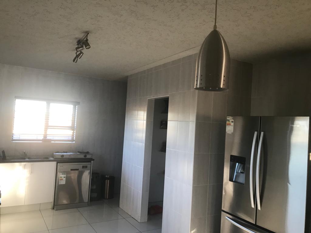 To Let 3 Bedroom Property for Rent in Pomona Gauteng