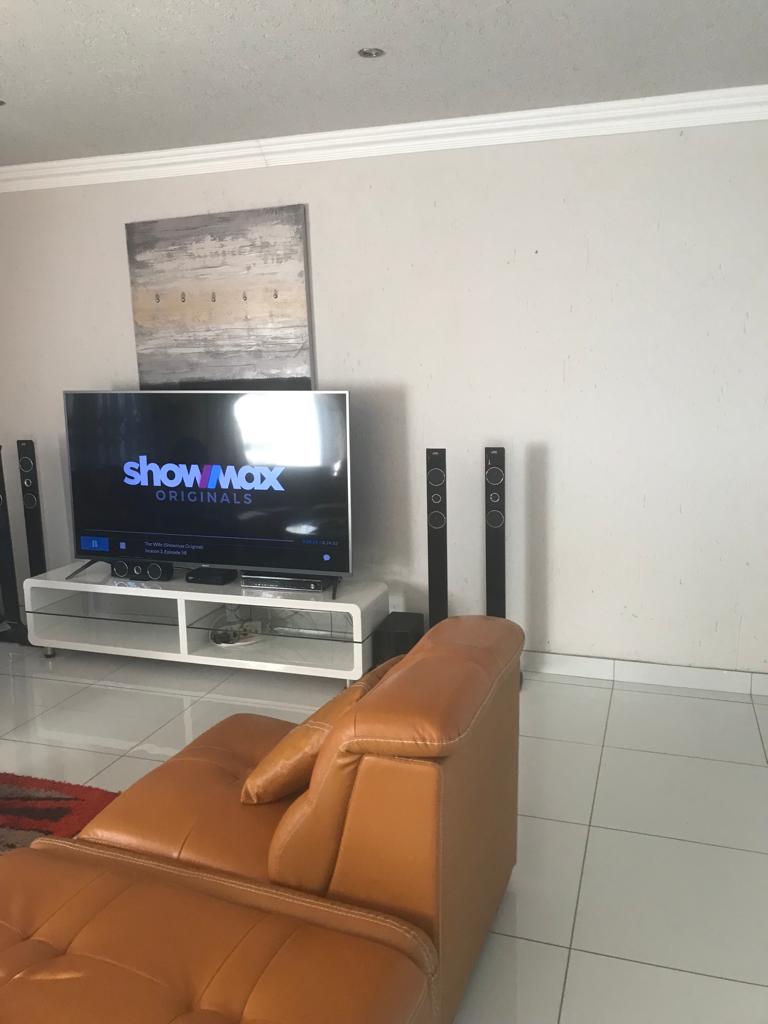 To Let 3 Bedroom Property for Rent in Pomona Gauteng