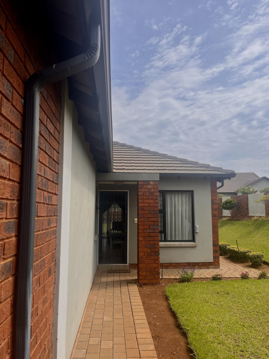 3 Bedroom Property for Sale in Amberfield Gauteng