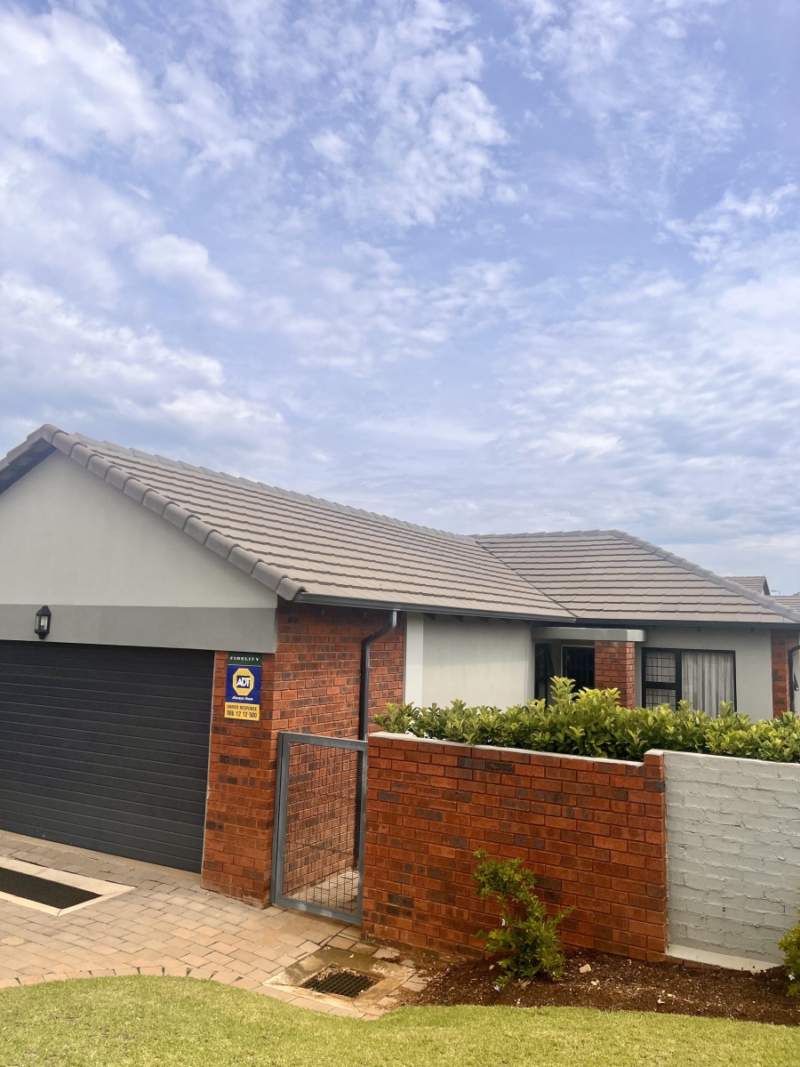 3 Bedroom Property for Sale in Amberfield Gauteng