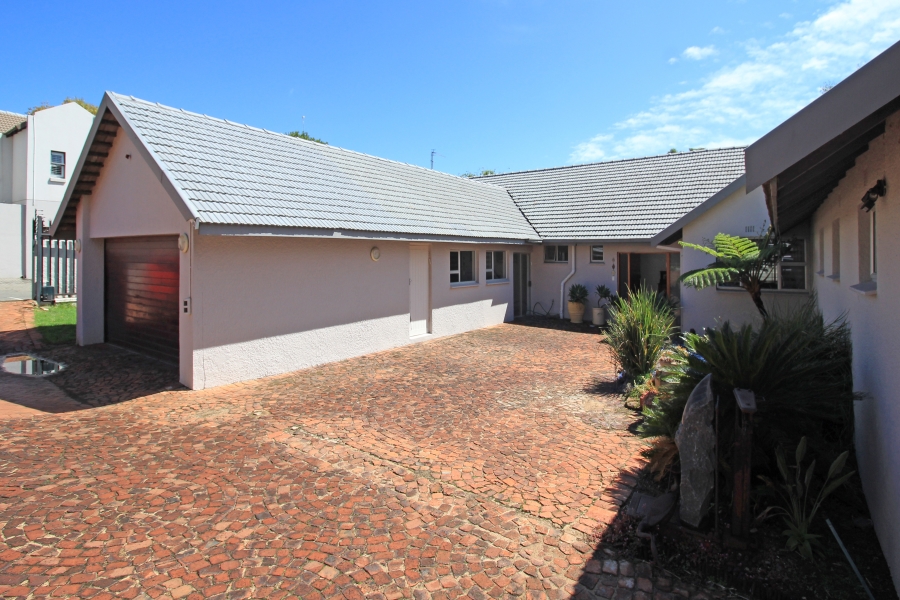 3 Bedroom Property for Sale in Glenhazel Gauteng