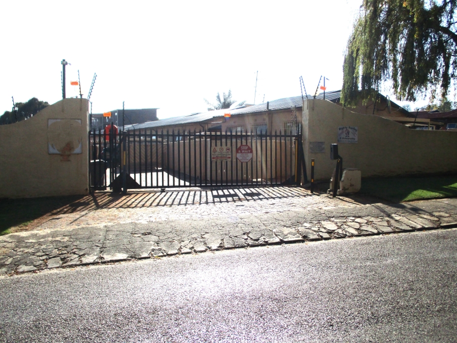 2 Bedroom Property for Sale in Hamberg Gauteng