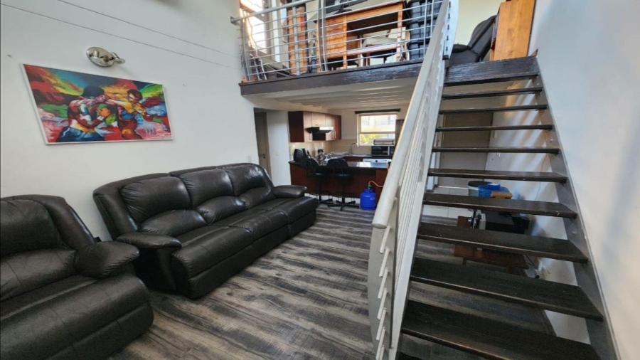 1 Bedroom Property for Sale in Sunninghill Gauteng