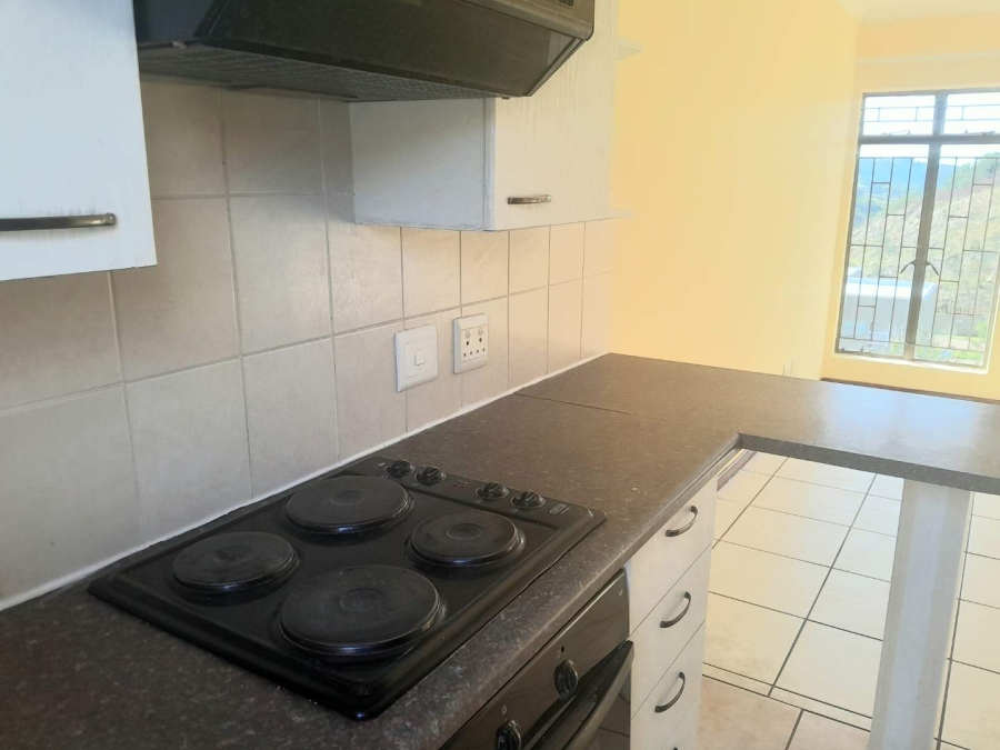 To Let 2 Bedroom Property for Rent in Breaunanda Gauteng
