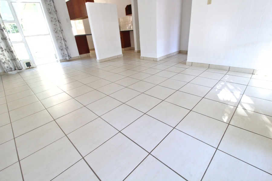 3 Bedroom Property for Sale in Die Hoewes Gauteng