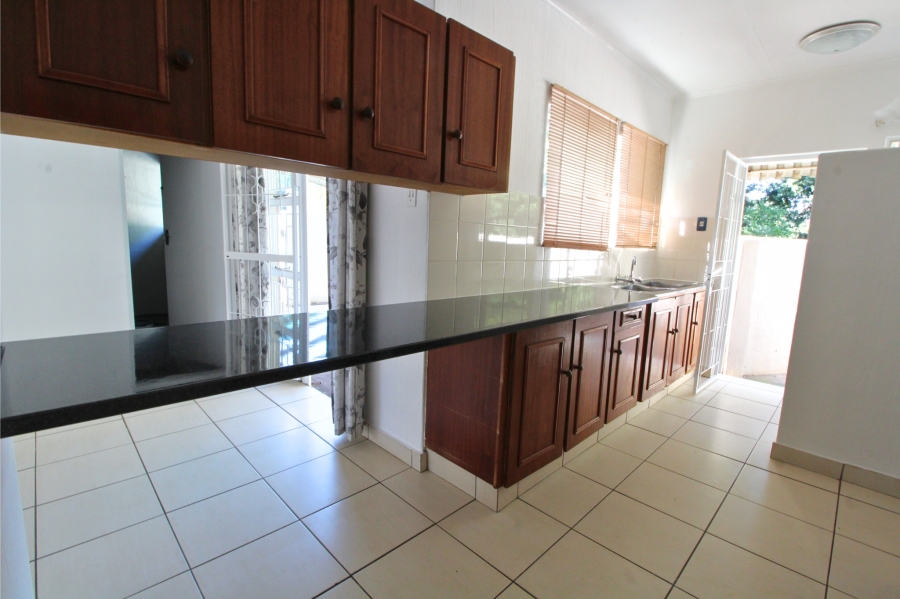 3 Bedroom Property for Sale in Die Hoewes Gauteng