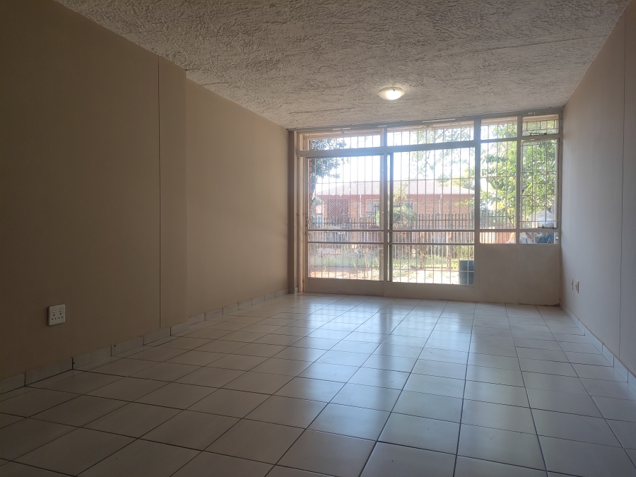 2 Bedroom Property for Sale in Meyerspark Gauteng