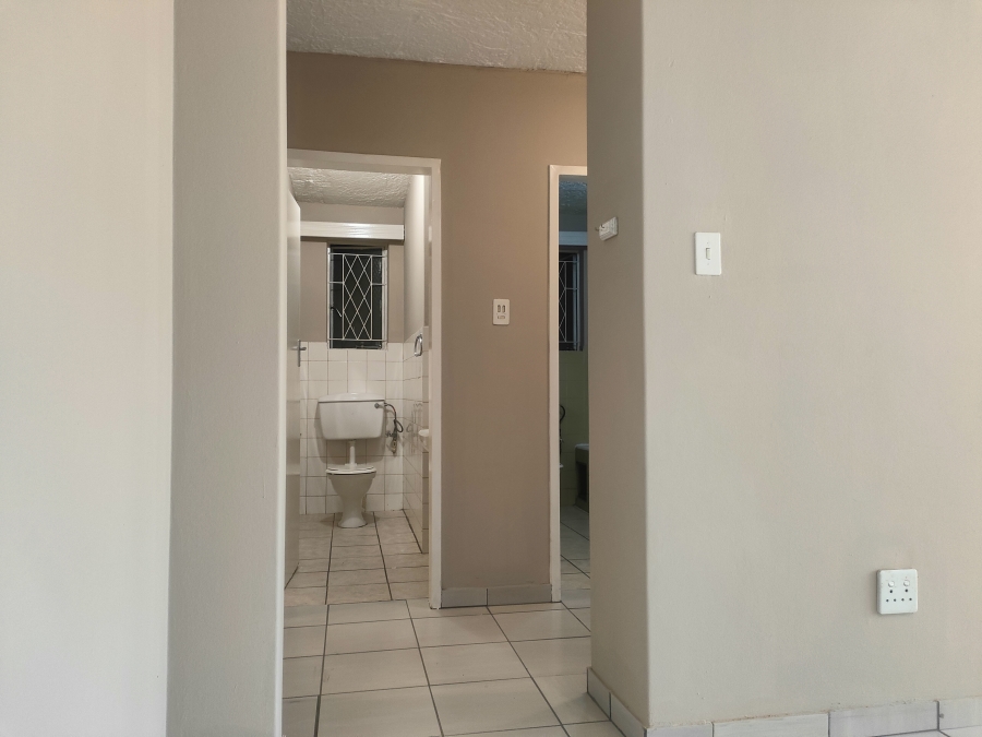 2 Bedroom Property for Sale in Meyerspark Gauteng