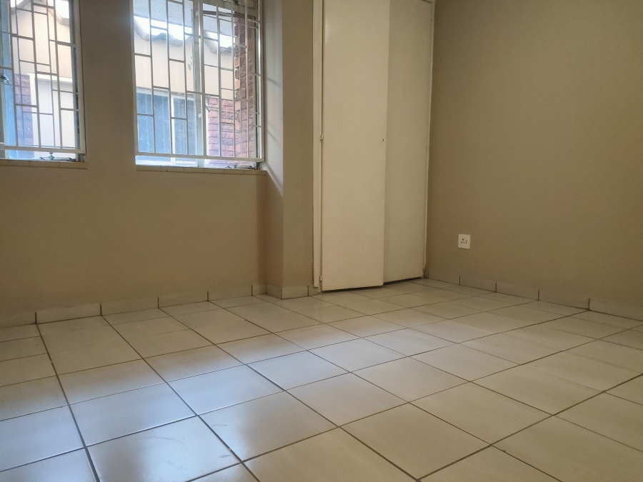 2 Bedroom Property for Sale in Meyerspark Gauteng