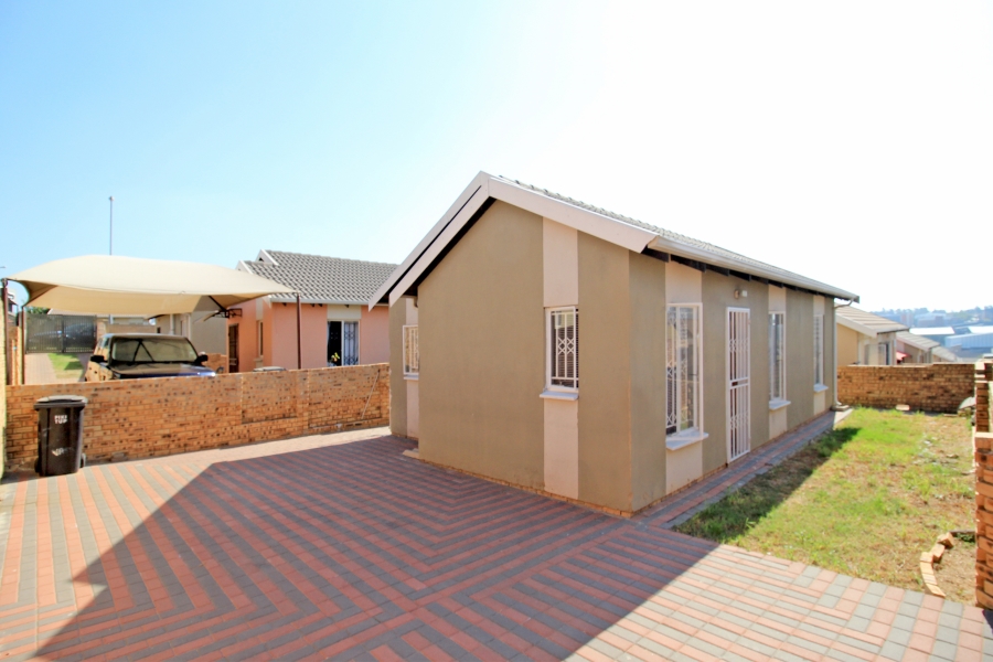 3 Bedroom Property for Sale in Cosmo City Gauteng