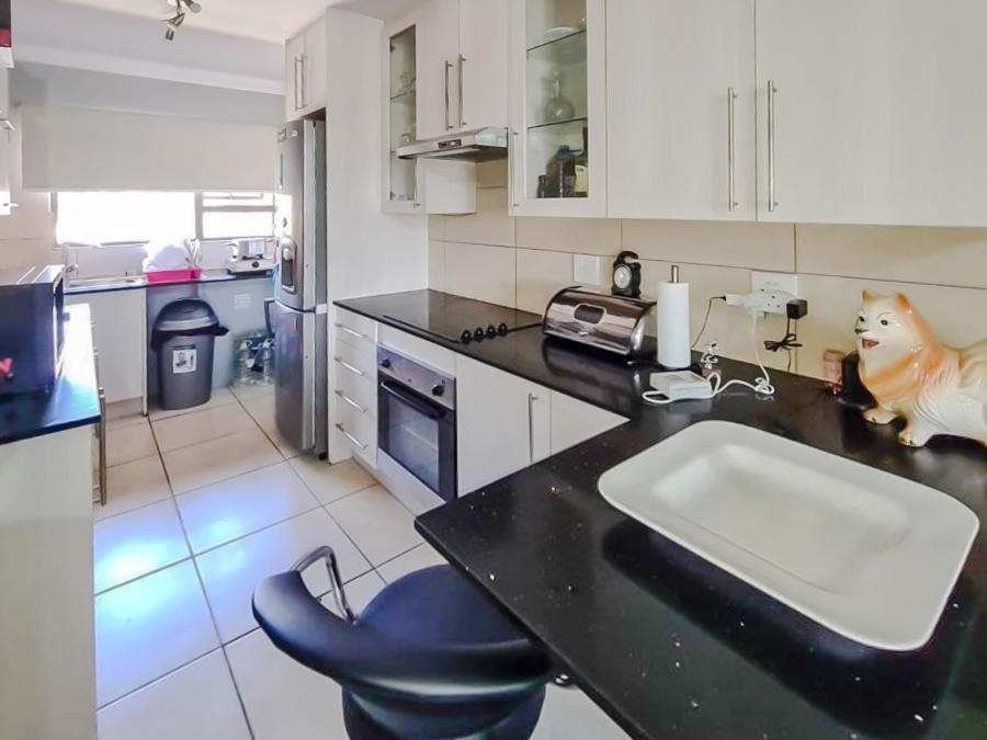 2 Bedroom Property for Sale in Nimrod Park Gauteng