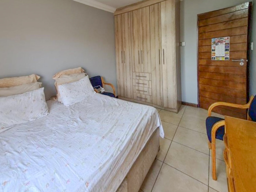 2 Bedroom Property for Sale in Nimrod Park Gauteng