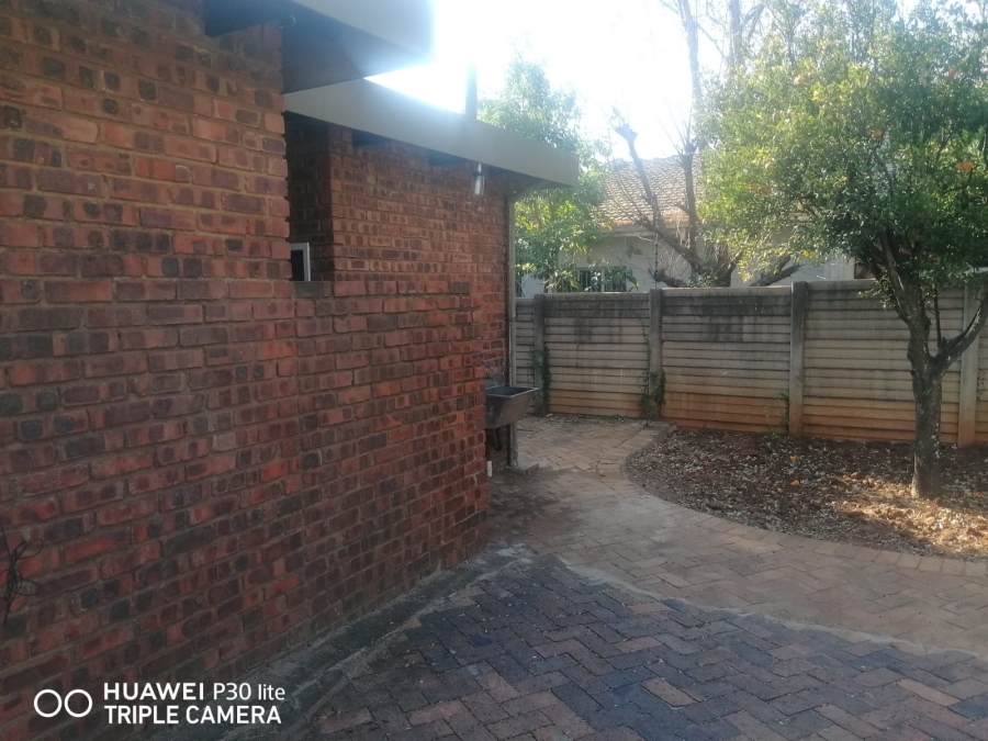 To Let 3 Bedroom Property for Rent in Meyerspark Gauteng