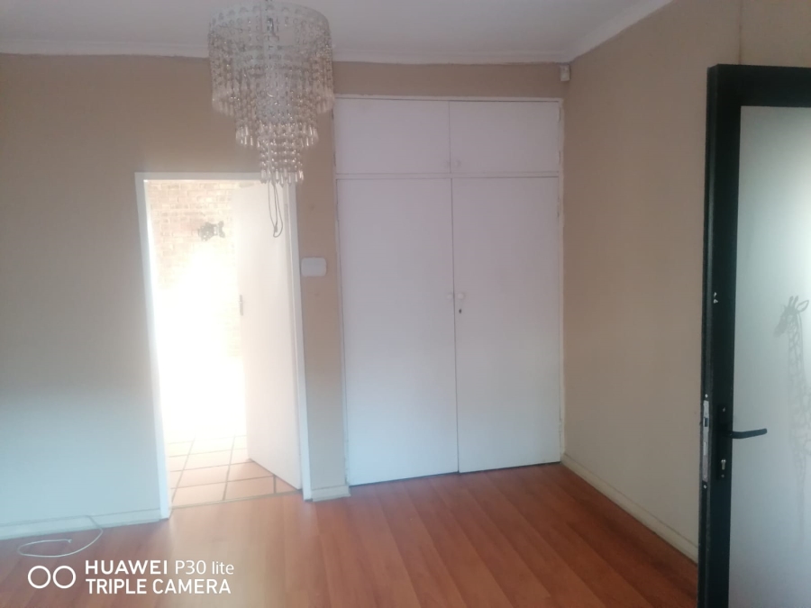 To Let 3 Bedroom Property for Rent in Meyerspark Gauteng