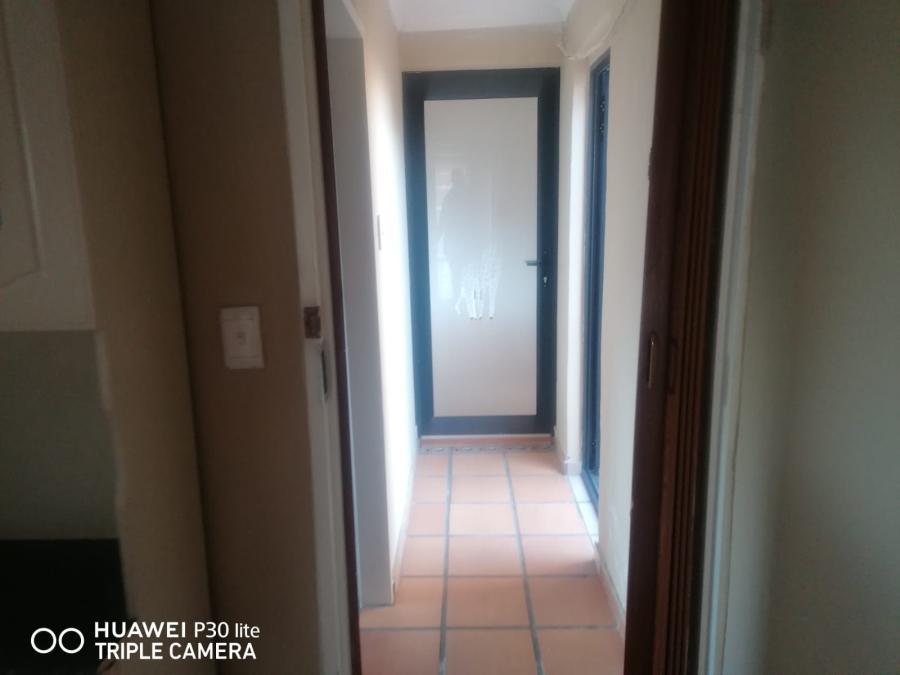 To Let 3 Bedroom Property for Rent in Meyerspark Gauteng