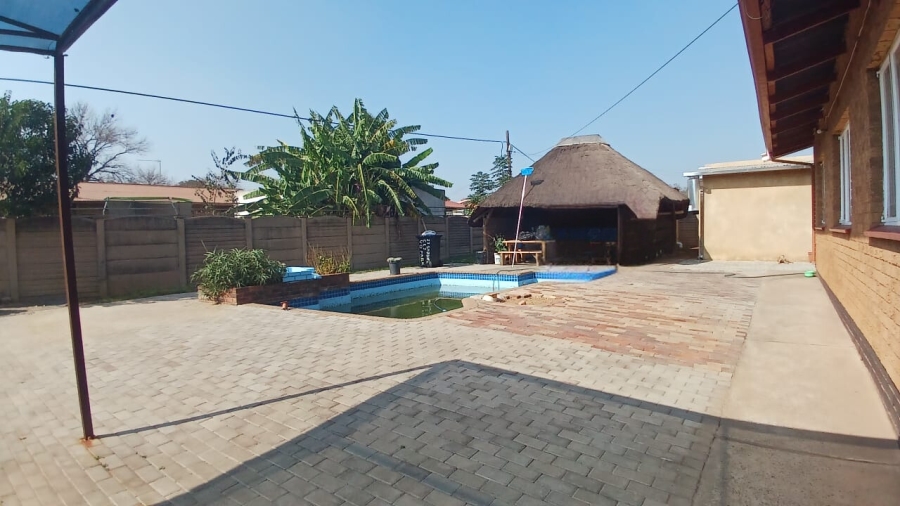 3 Bedroom Property for Sale in Vanderbijlpark CE 2 Gauteng