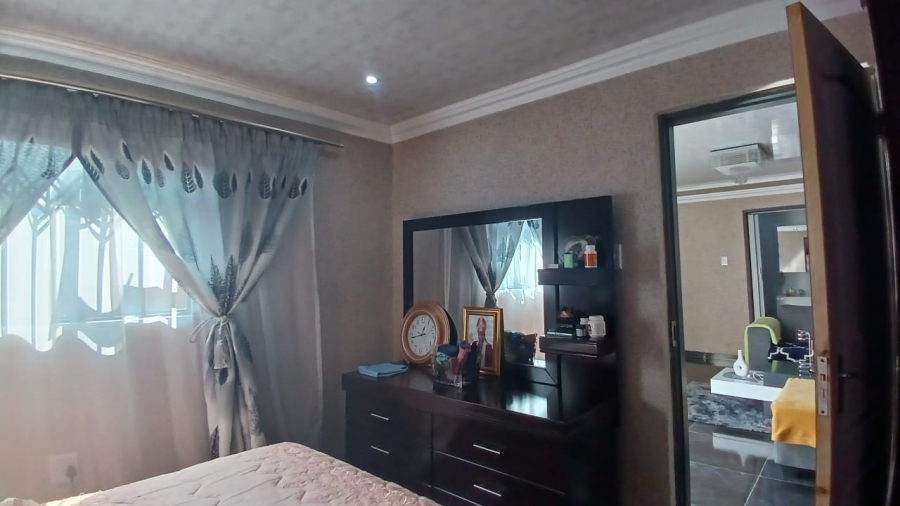 3 Bedroom Property for Sale in Vanderbijlpark CE 2 Gauteng