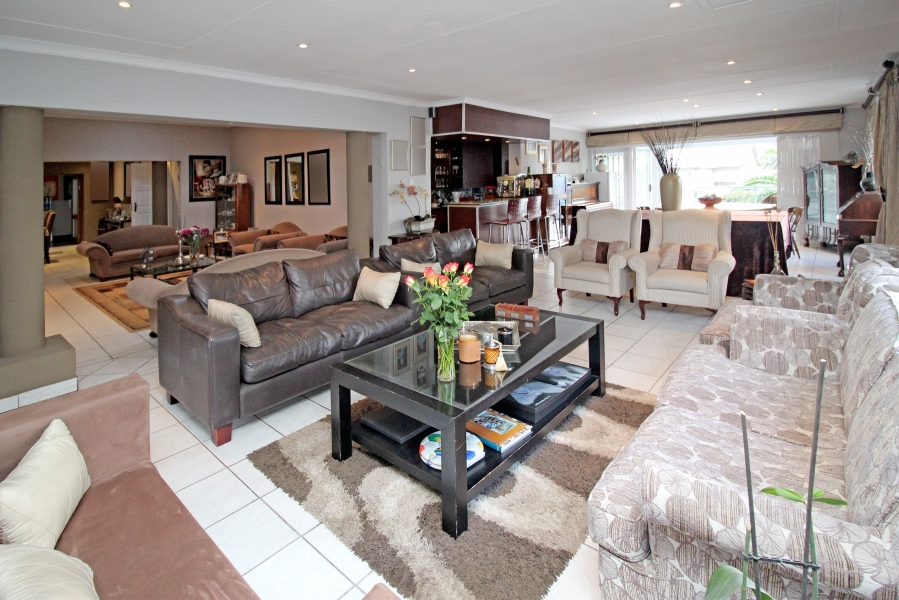 4 Bedroom Property for Sale in Sydenham Gauteng