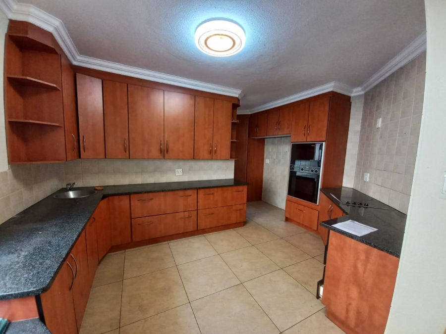 3 Bedroom Property for Sale in Jan Smutsville Gauteng