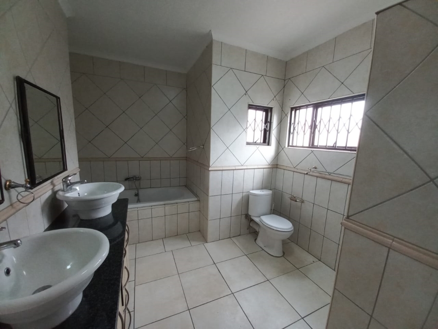 3 Bedroom Property for Sale in Jan Smutsville Gauteng