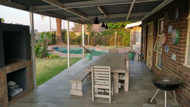 4 Bedroom Property for Sale in Edelweiss Gauteng