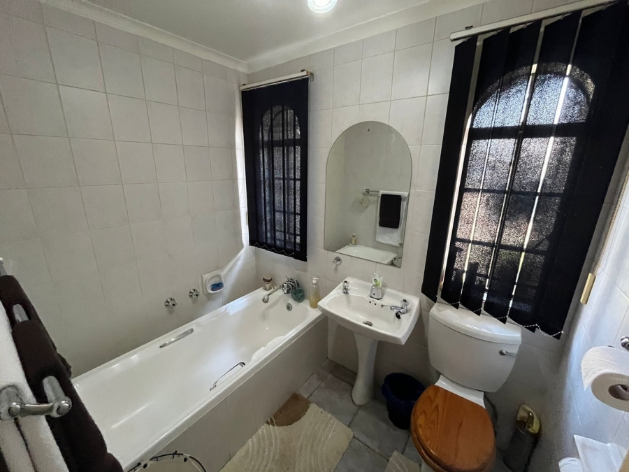 2 Bedroom Property for Sale in Huntingdon Gauteng