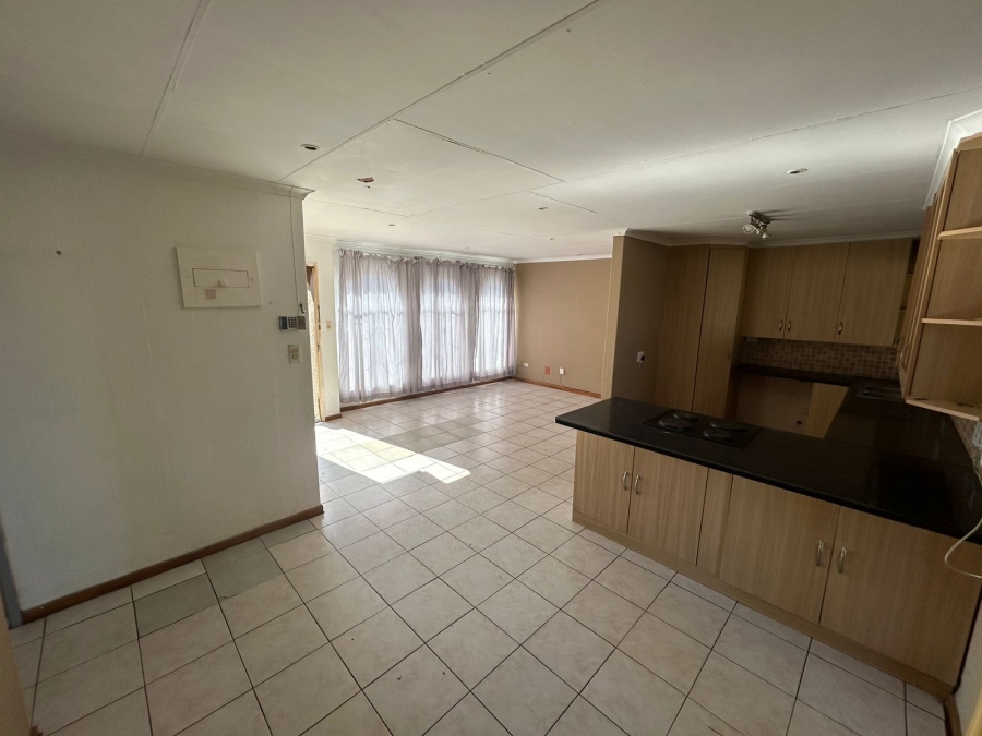 2 Bedroom Property for Sale in Huntingdon Gauteng