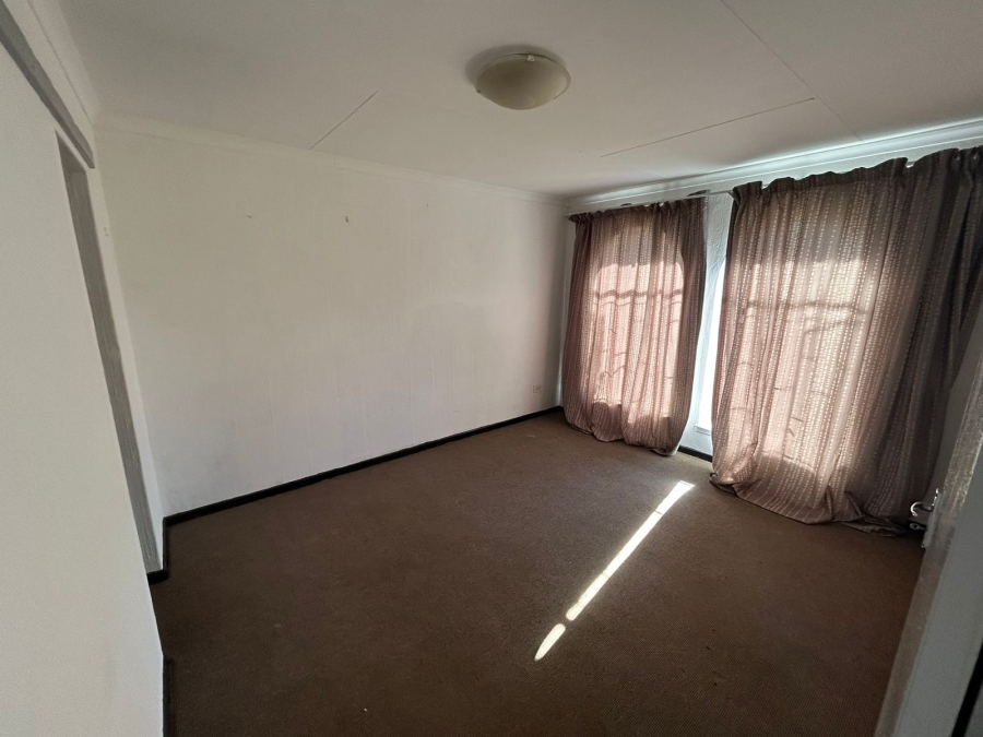 2 Bedroom Property for Sale in Huntingdon Gauteng