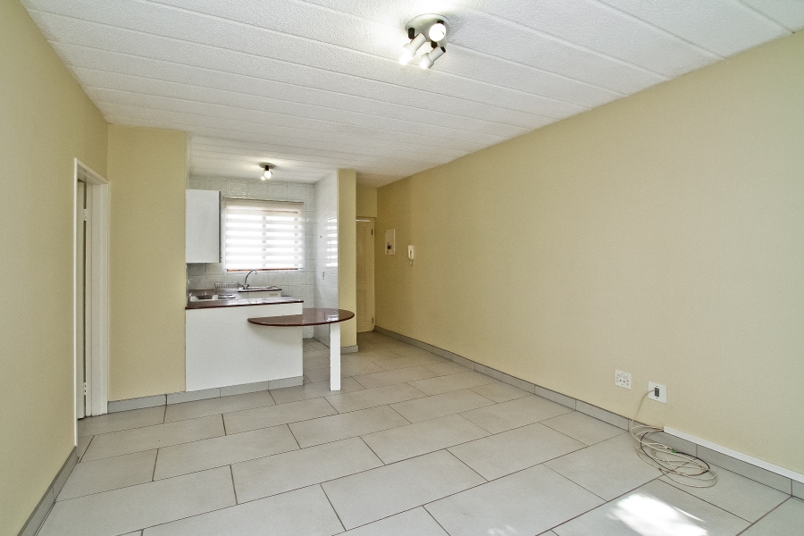 1 Bedroom Property for Sale in Melrose North Gauteng