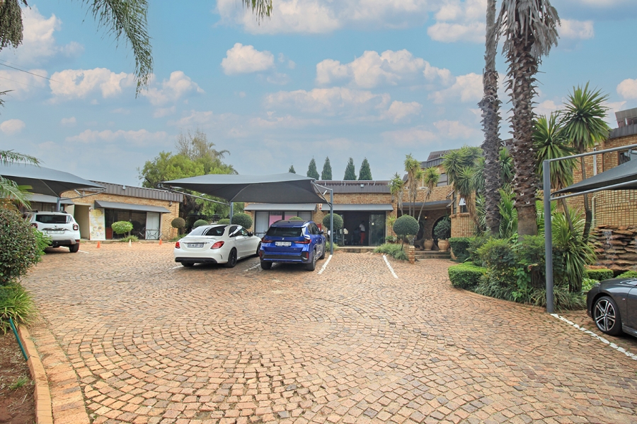 Commercial Property for Sale in Ruimsig Gauteng