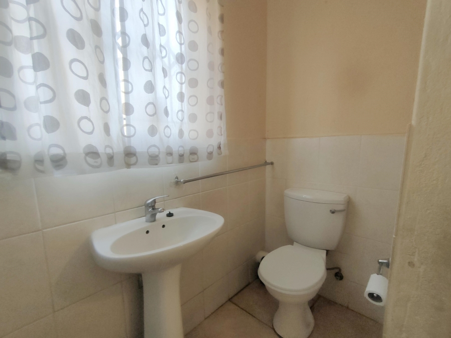 3 Bedroom Property for Sale in Greenhills Gauteng