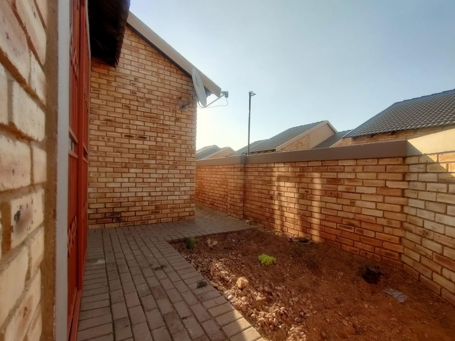 3 Bedroom Property for Sale in Greenhills Gauteng