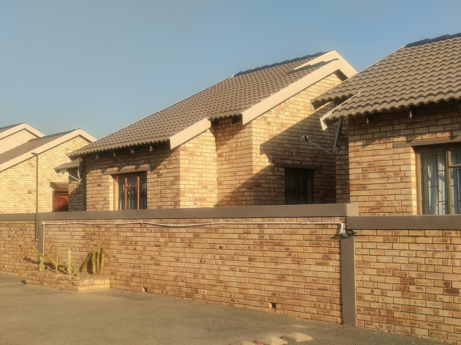 3 Bedroom Property for Sale in Greenhills Gauteng