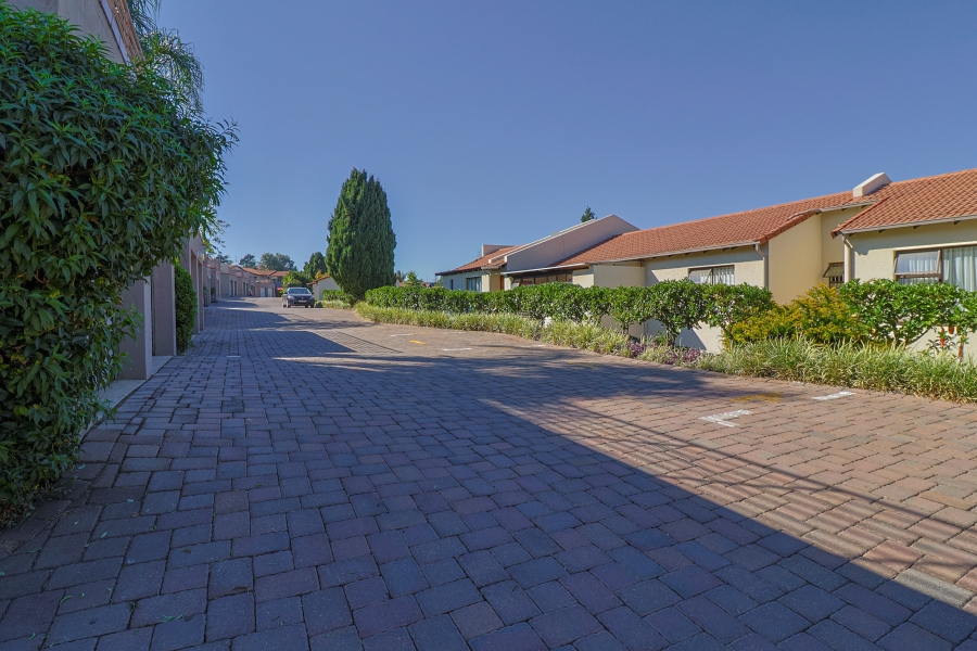 2 Bedroom Property for Sale in Linksfield Ridge Gauteng