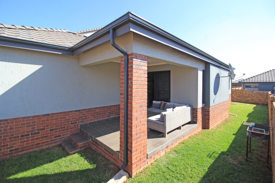 3 Bedroom Property for Sale in Cosmo City Gauteng