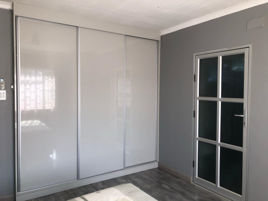 3 Bedroom Property for Sale in Lenasia South Gauteng